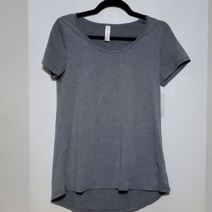 NWT LuLaRoe Classic T